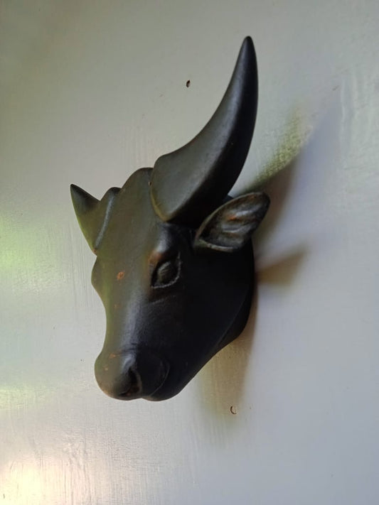 Naga Cow Head Wall Décor (Gamari Wood)