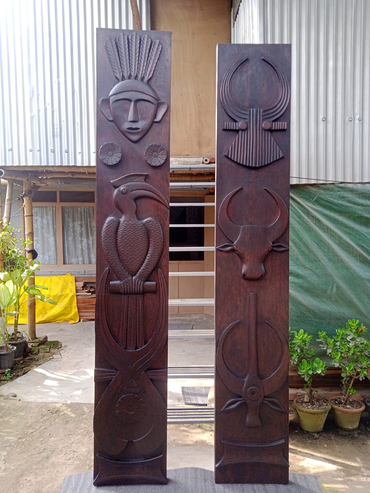 Exotic Naga Tall Wooden Panel [Pair]